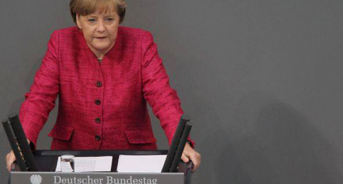 La carta de la Memoria Histórica que Merkel no recogió en Santiago de Compostela