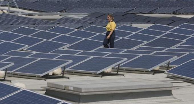 El autoconsumo eléctrico, intereses particulares y el interés general