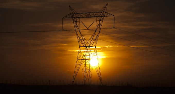 El Gobierno legisla al dictado del lobby energético