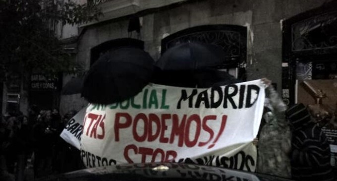 Ocupado un edificio en el centro de Madrid para dar cobijo a 11 familias desahuciadas