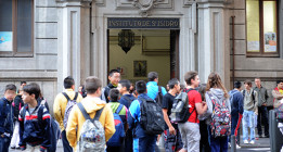 <em>Las técnicas de manipulación para privatizar la enseñanza</em>