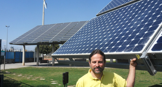 Manel Rivero: “Las tarifas planas de electricidad buscan que cada vez gastemos más”