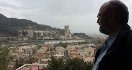Los vecinos se movilizan contra la polución de las cementeras