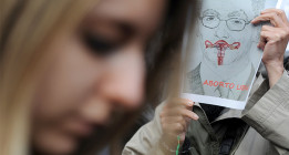 Valoraciones críticas con el anteproyecto de ley de Gallardón sobre el aborto