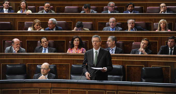 El Gobierno pedirá un dictamen del Consejo de Estado sobre la ley del aborto