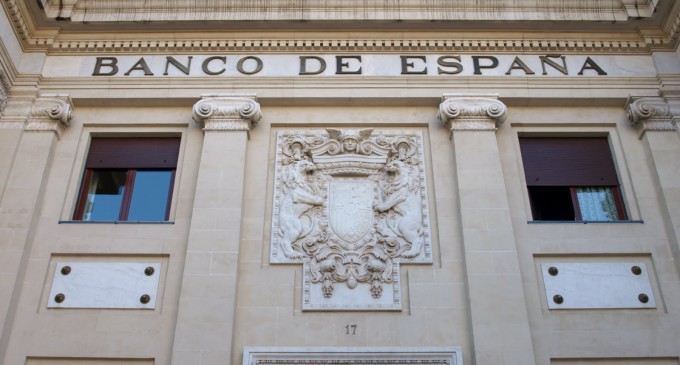 Consejeros y directores generales del Banco de España podrán cobrar una pensión compensatoria del 80%