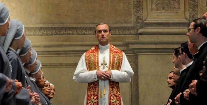 Jude Law, en la serie 'El joven Papa' I La Marea