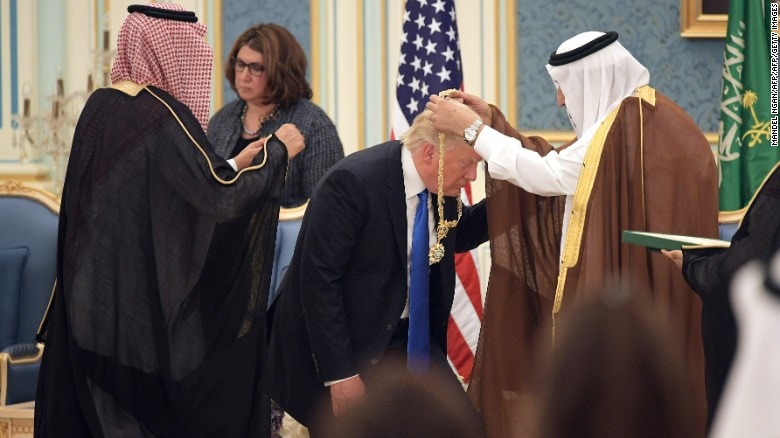Donald Trump y el rey Salman de Arabia Saudí. FOTO: GOBIERNO DE EEUU.