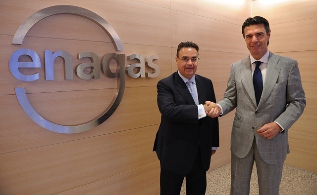 El presidente de Enagás, Antonio Llardén, con el ex ministro de Industria, José Manuel Soria. Foto: Enagás