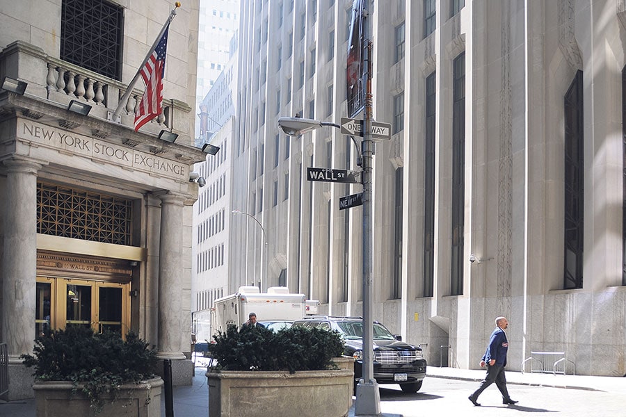 La reconversión de los mercados diez años después de Lehman Brothers