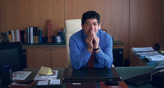 Diego Valderas: “Si dejamos de pagar la deuda, esto no salvaría la situación”