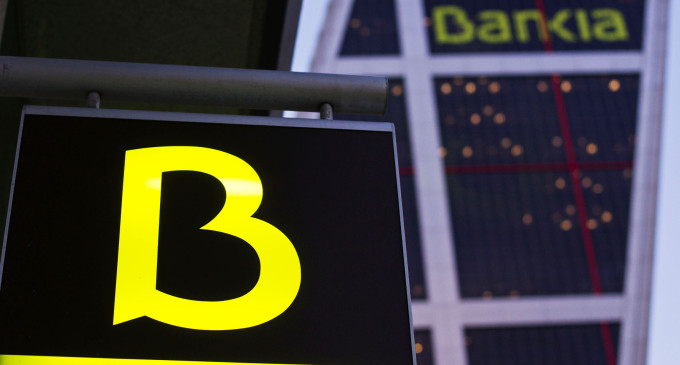 Las ocho diferencias entre las dos querellas admitidas contra Bankia