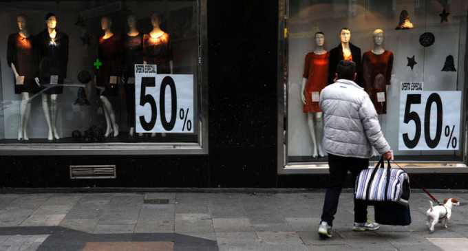 La huelga de consumo se suma al parón laboral contra los recortes
