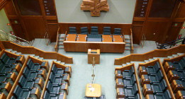 Escaños en blanco aspira a lograr una silla vacía en los parlamentos de Euskadi y Galicia