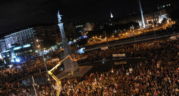 Protestas masivas en las calles en el 14-N