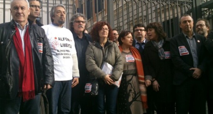 Varios diputados piden a Fernández Díaz la “liberación inmediata” de Alfon