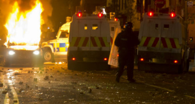 La violencia rebrota en el Norte de Irlanda