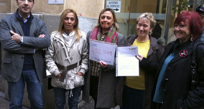 Casi medio millón de firmas contra la privatización sanitaria en Madrid