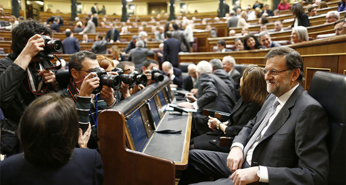 El PP aprueba su ‘macrodecreto’ con toda la oposición en contra