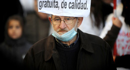 La colecta de los médicos para juzgar la privatización en Madrid se abre a la ciudadanía