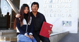 Un boliviano denuncia la muerte de su esposa tras ser rechazada en un ambulatorio por no tener papeles