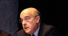 El TSJC archiva la querella contra el conseller de Salut de Cataluña por los recortes