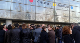 Jueces y fiscales hacen huelga contra las reformas de Gallardón