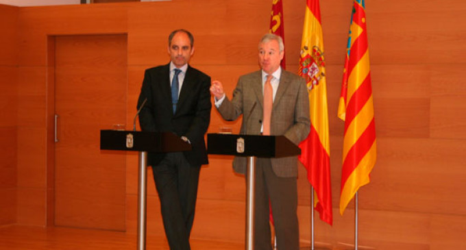 El saqueo de la CAM salpica a Francisco Camps