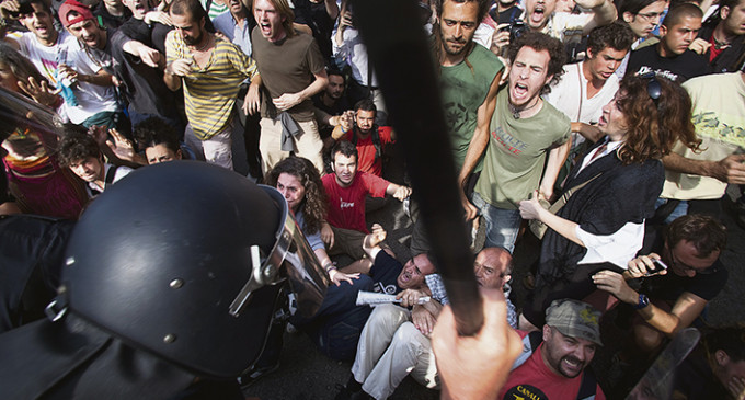 La izquierda catalana y los antidisturbios: disolución o mossos “de cercanía”
