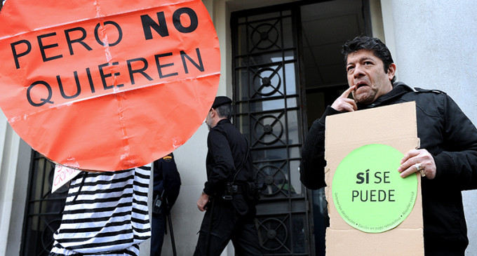 El PP diluye la ILP de la PAH y entierra la dación en pago