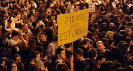 Demasiados perroflautas para poco PP