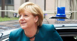 Las medidas de Merkel contra el paro en España no convencen en Alemania