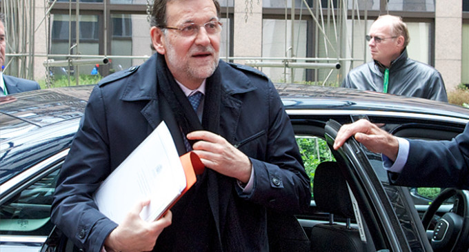 Rajoy evita polemizar con Aznar y asegura que España ya ha “superado la crisis financiera”