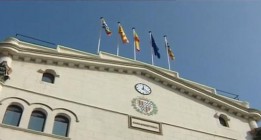 Badalona, primera ciudad española en declarar ilegítima parte de su deuda
