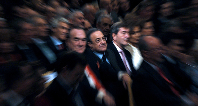 La cúpula que encumbró a Florentino en el Real Madrid, acribillada por la corrupción