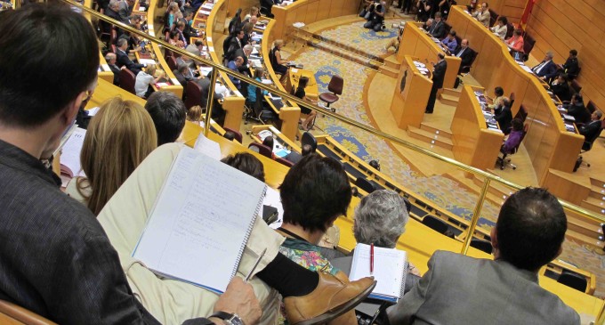 Una bancada de “imbéciles” en el Senado