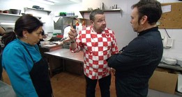 ¡Salgan de sus cocinas!