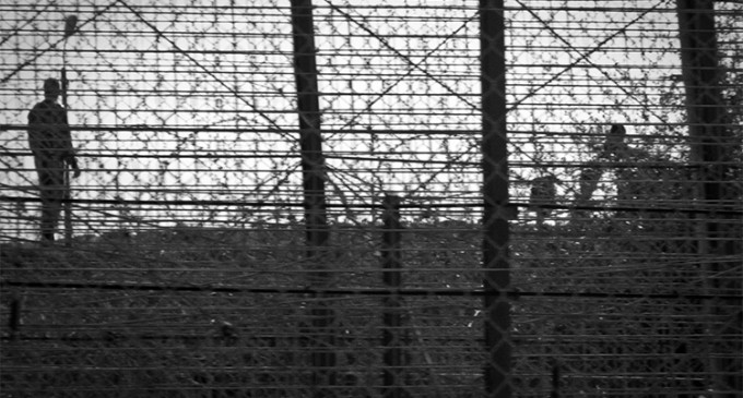 El número dos de Interior llama a los inmigrantes de las vallas “kamikazes”