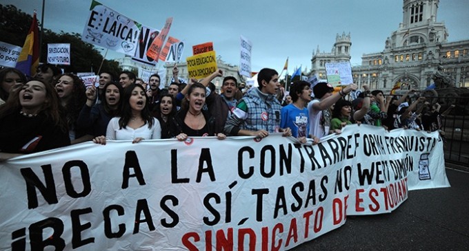 Los estudiantes piden una huelga de tres días de toda la comunidad educativa