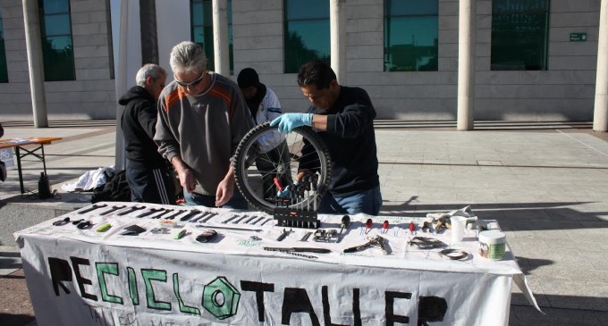 Un taller de bicicletas como vía de inclusión de personas sin hogar