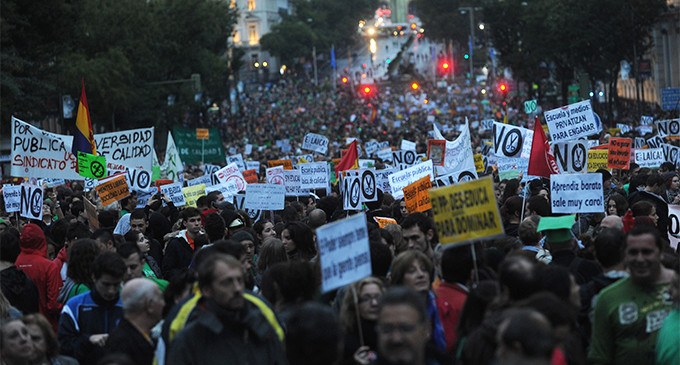 Las mareas pretenden despedir el año con manifestaciones conjuntas