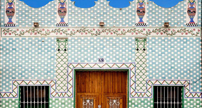 Un libro recupera y reivindica las casas modernistas del Cabanyal