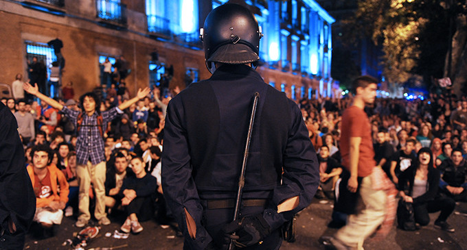 <em>La noviolencia se paga</em>