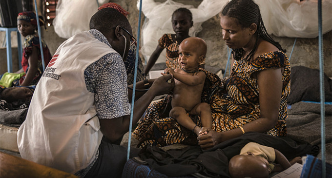 Médicos sin Fronteras asesta un duro golpe a la malaria en Níger