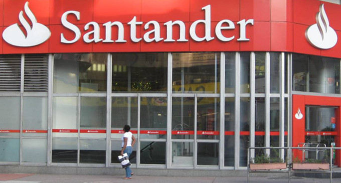 La CNMV multa al Santander y a Sacresa por manipulación del mercado