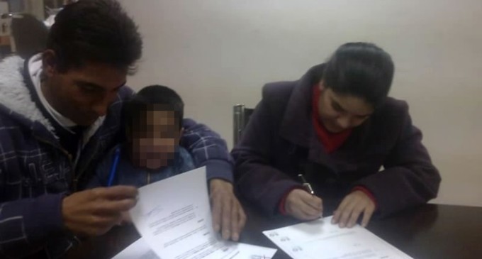 Una familia de Granada logra un alquiler social del piso que ocupó