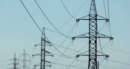 Competencia detecta insuficiente “presión competitiva” en la subasta eléctrica