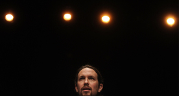 <em>¿Existe un vínculo entre Podemos y el PP contra el nacionalismo catalán?</em>