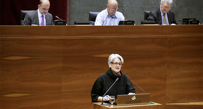 La vicepresidenta navarra pidió un trato de favor para una universidad del Opus