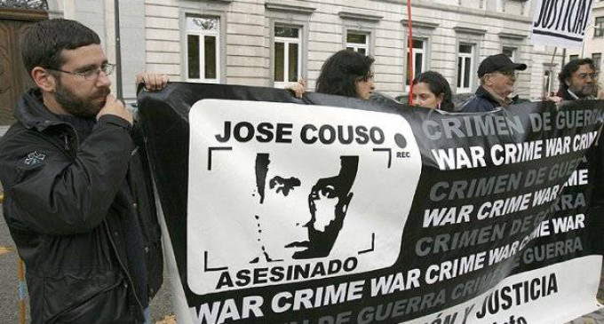 El PP acepta a última hora reunirse con los familiares de José Couso
